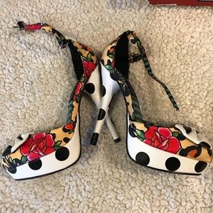 Just Fabulous™️ heels